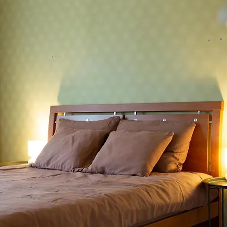Carmen Apartment *